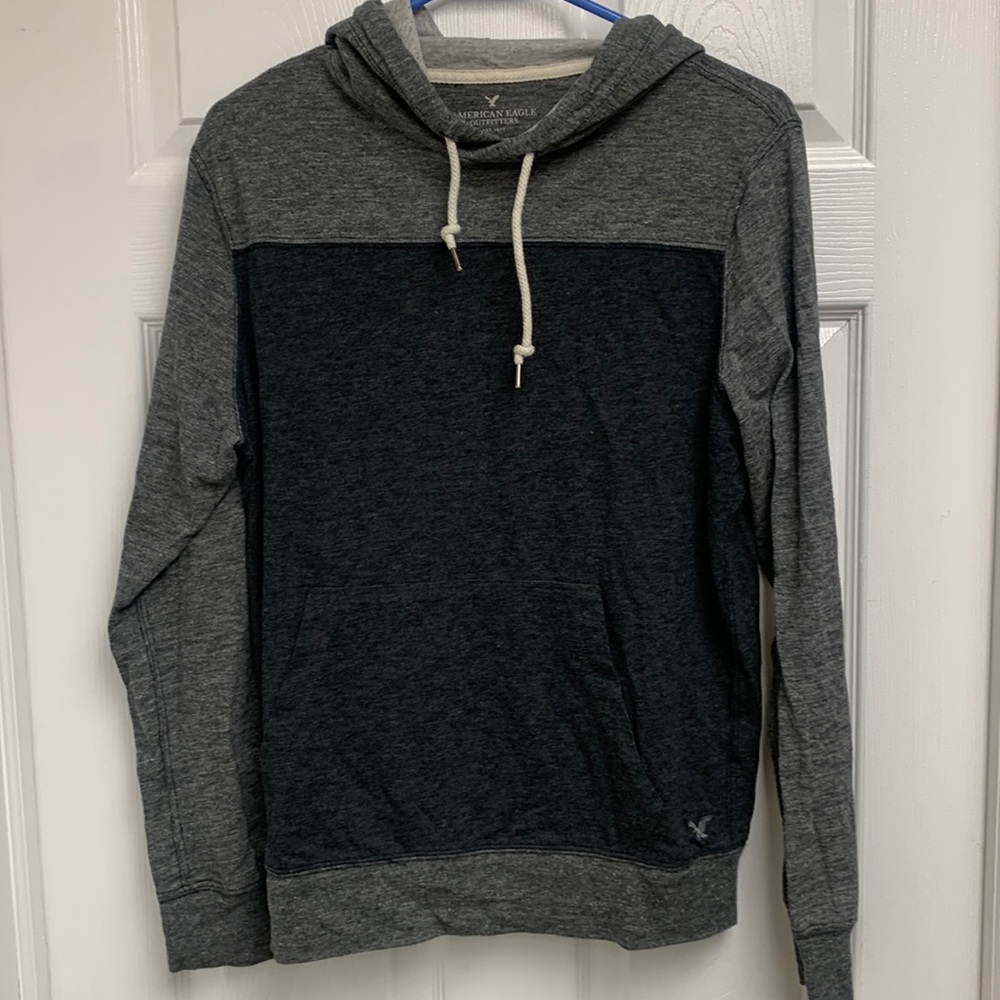 American eagle sweatshirt sweater hoodie grey & black size small